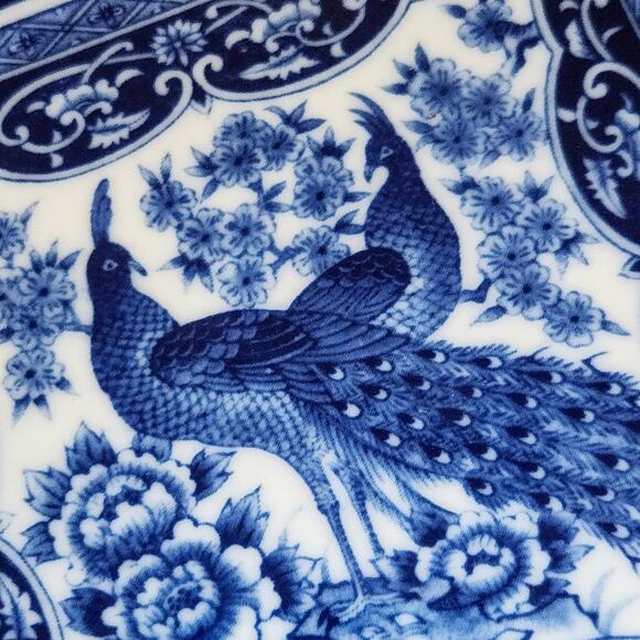 Vintage 1980s Japanese-Style Porcelain Peacock Dish – Collectible Blue & White - Picture 3 of 9